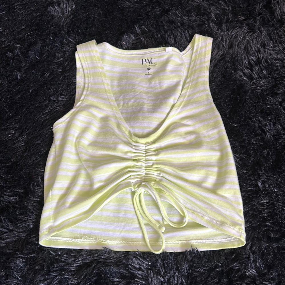 Tank top size small pacsun